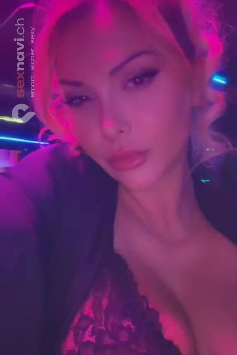 Emilia Zu suss 🍯 Blowjob with Condom Basel, Basel, Germany, Swiss German Area