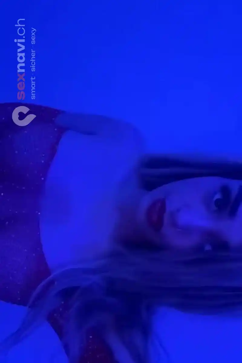 Lydia Désir Passion Liberté Kaviar KV (aktiv) Waadt, Wallis, Schweiz, Roche VD, Fribourg / Freiburg