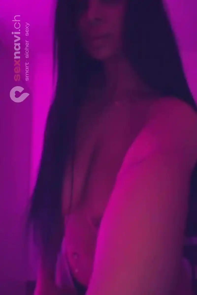 Lucy Nahe Letzigrund! Verfügbar Natursekt (aktiv) Zürich Umgebung, Zürich, Zürich Stadt, Aargau, Schweiz