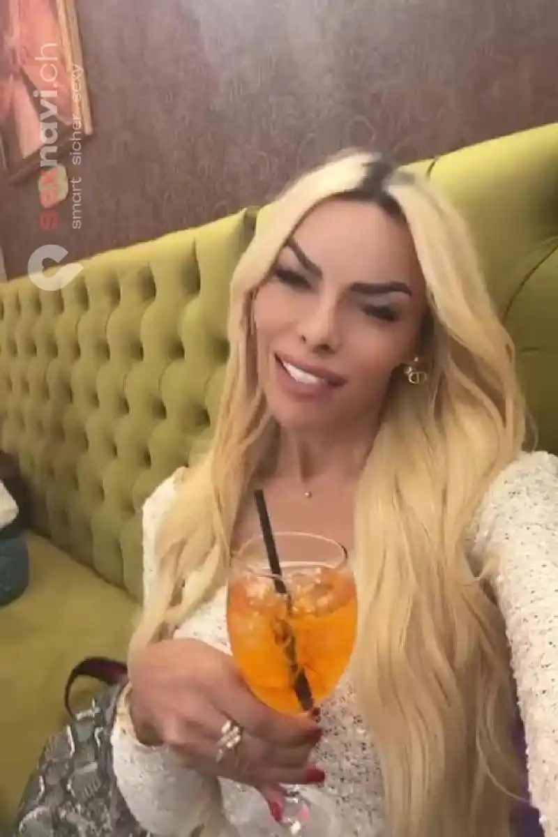 TS Denise TRANS 22CM ACTIVE PASSIVE Analmassage (aktiv) Waadt, Schweiz, Neuchatel / Neuenburg, Yverdon-les-Bains, Fribourg / Freiburg