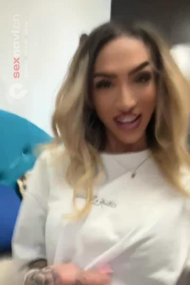 Romina TS luxus TS Party escort Rollenspiele Basel, Schweiz