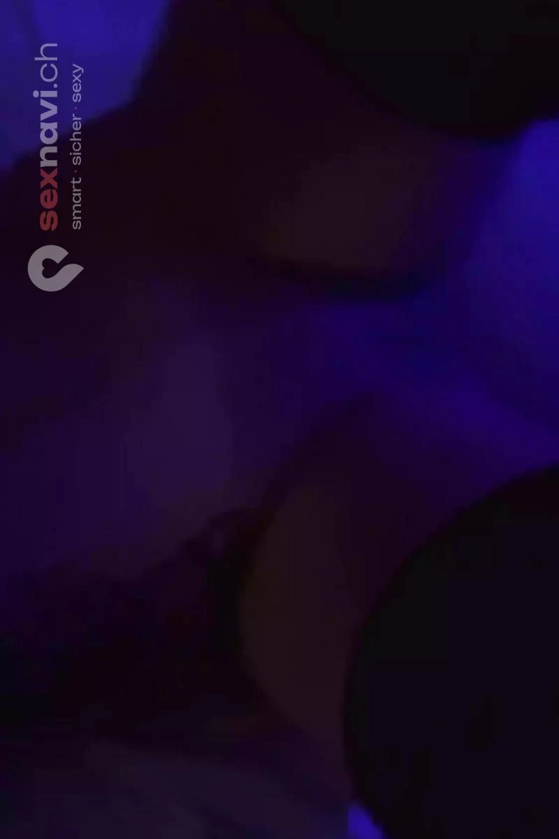 Valentina Nymphoman macht alles Natursekt (aktiv) Basel, Basel, Deutschland, Schweiz