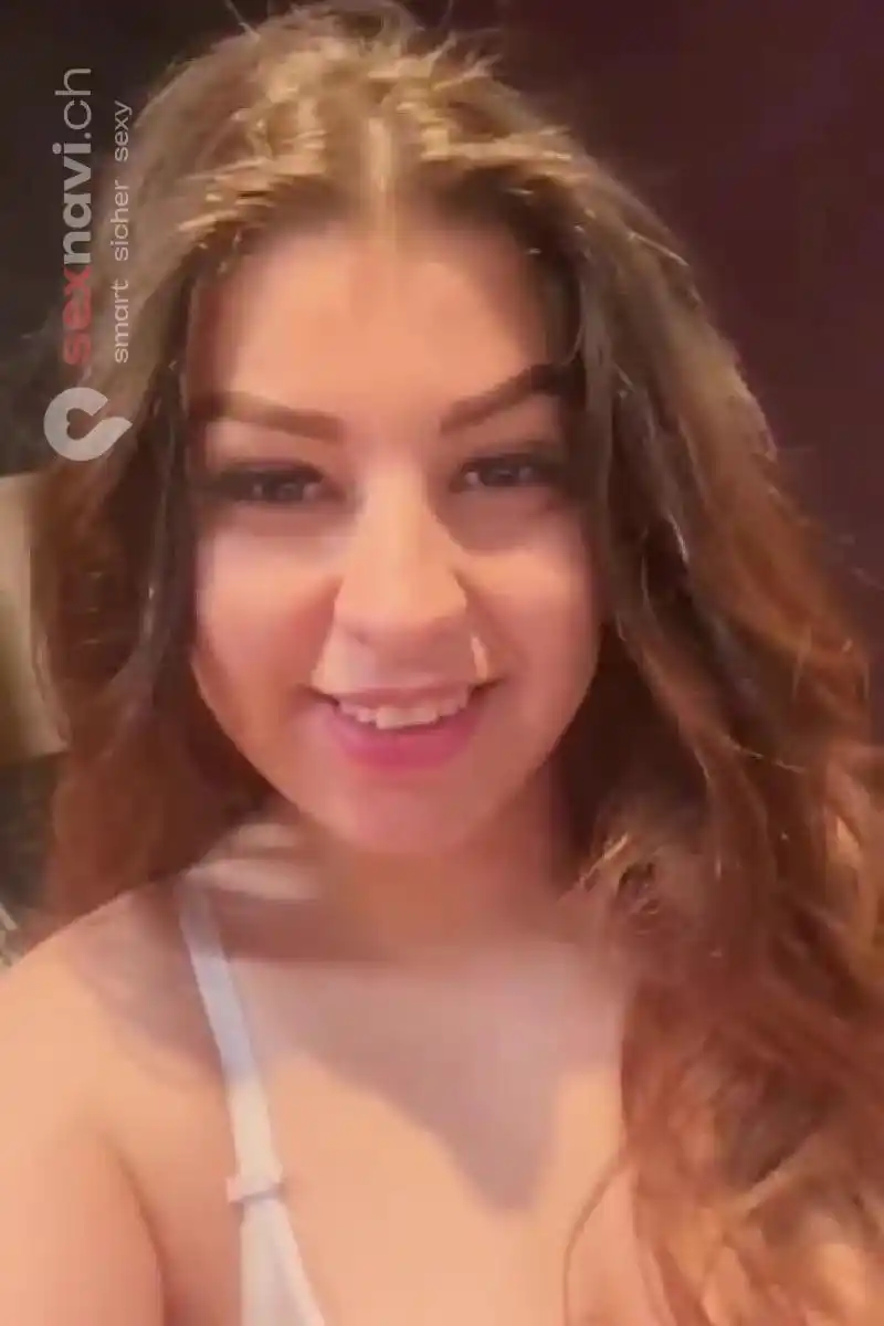 KIARA Naturgeile Kolbenlutscherin Whirlpool Basel, Basel, Schweiz